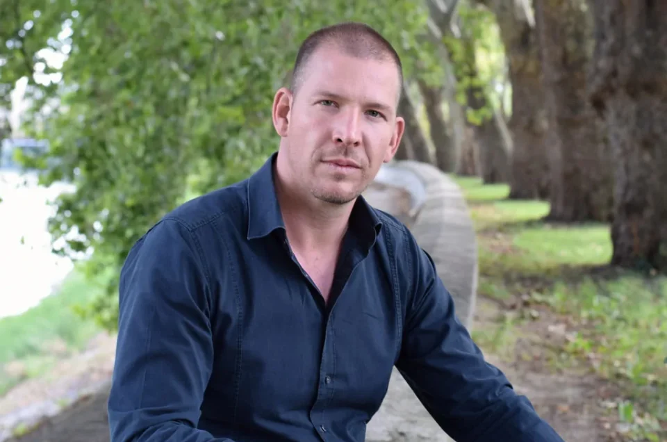 A számok mögött is ember van: Miért nem a „gyenge hát” a könyvelők legnagyobb ellensége?